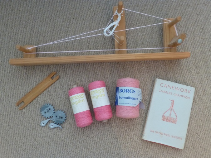 inkle loom, cotton and linen yarns